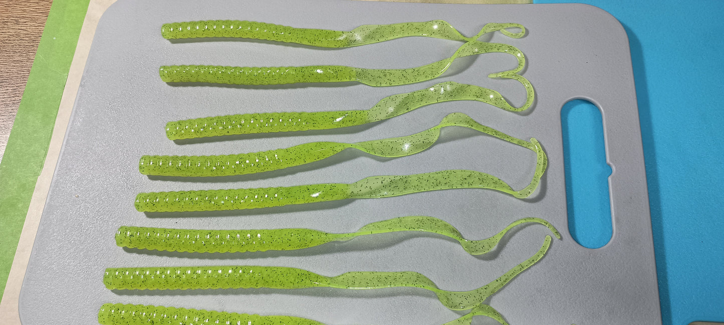 10" Ribbontail Worms