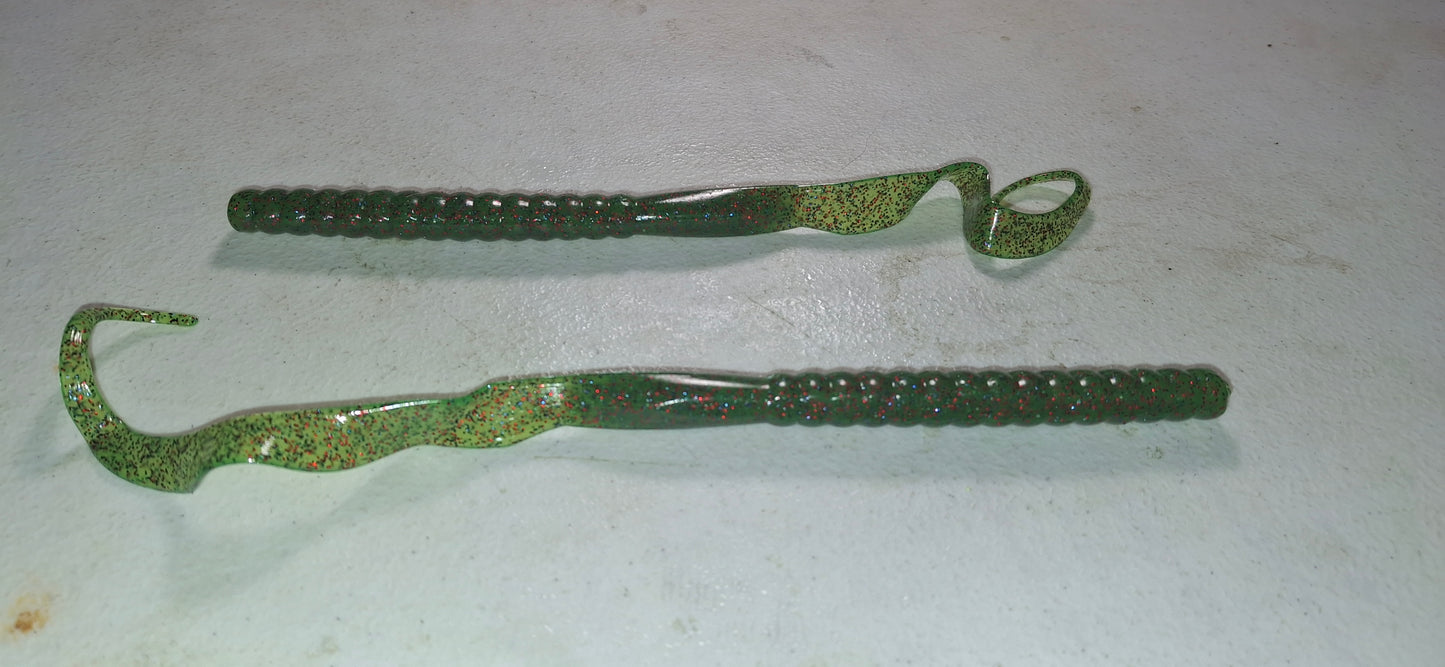 10" Ribbontail Worms Watermelon Color